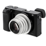 35mm F1.6 C-Mount Objektiv Silber/Schwarz - Manuelles APS-C Portrait- & Cine-Objektiv aus Metall